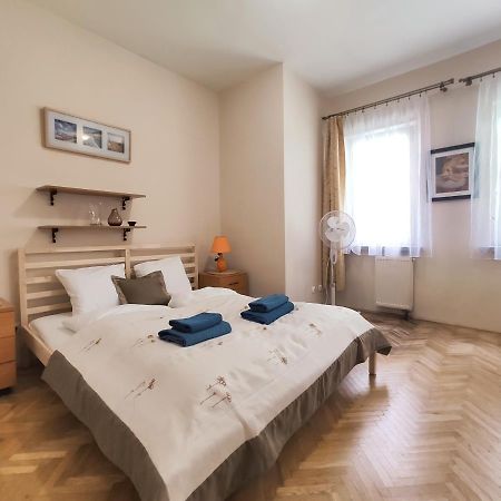 Plac Nowy 8A By Homeprime Krakow Exterior photo